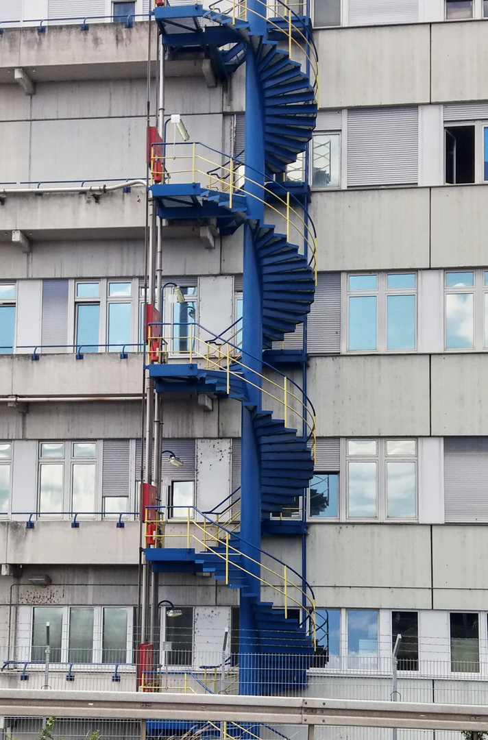 Die blaue Treppe