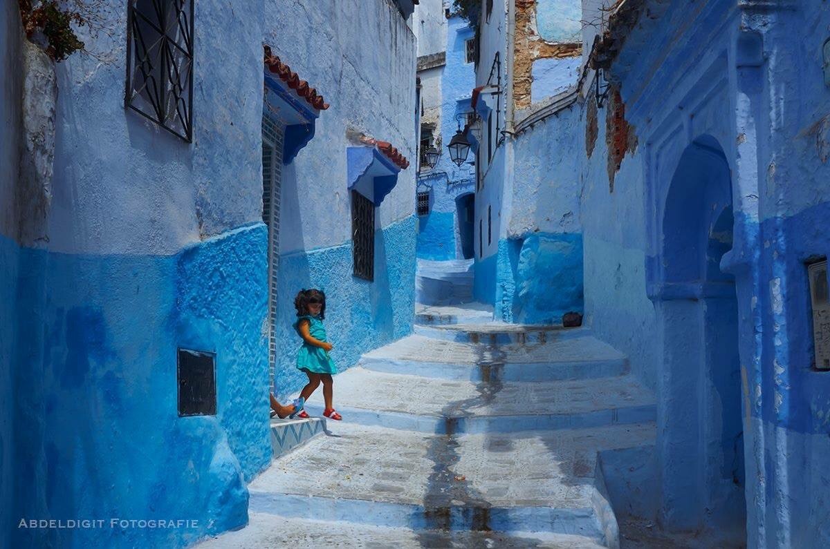 die blauen Straßen von Chefchaouen-Marokko