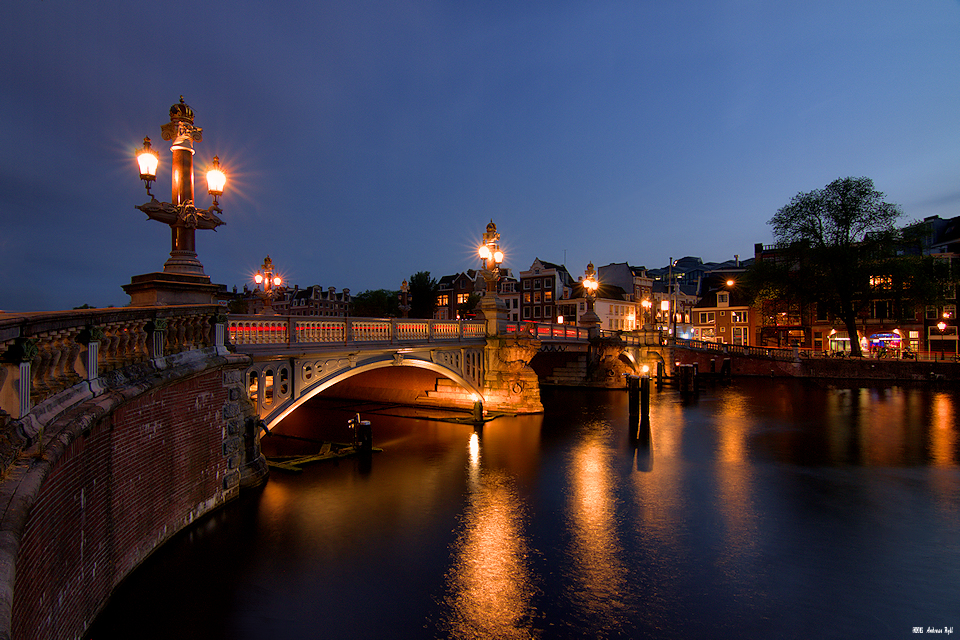 Die Blauwbrug in Amsterdam