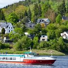 Die Bleilochtalsperre- Das Motorschiff Gera vor der Kulisse von Saalburg