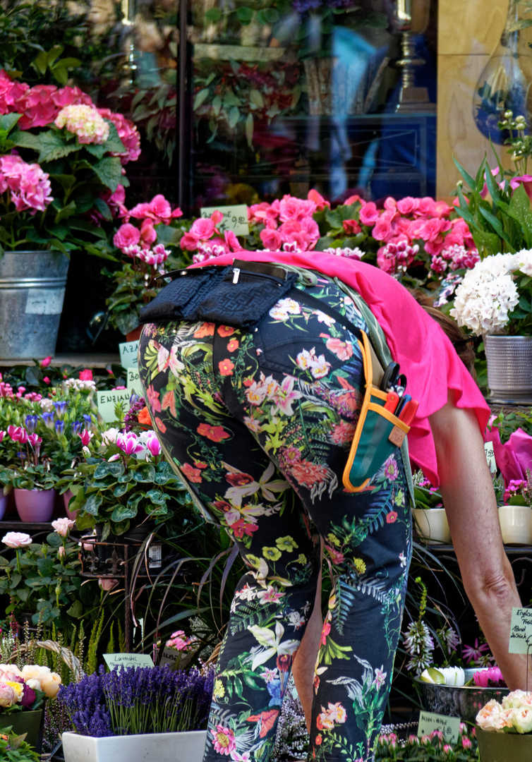 Die Blumenverkäuferin ...