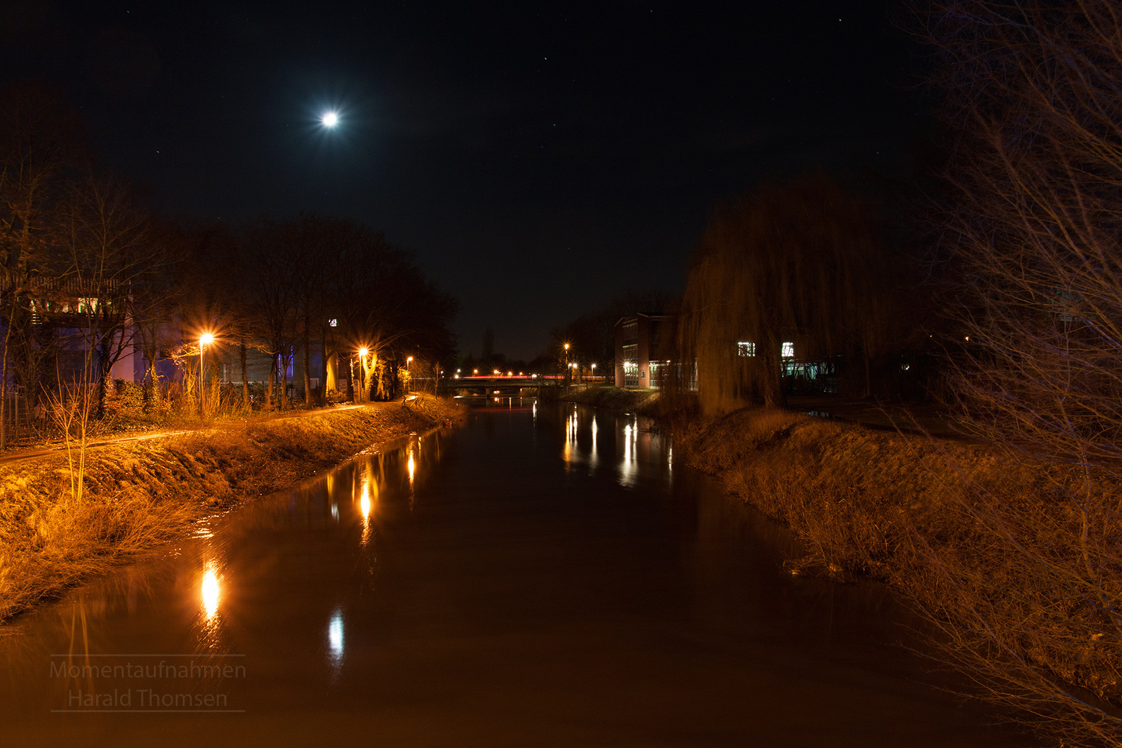 Die Bocholter Aa bei Nacht