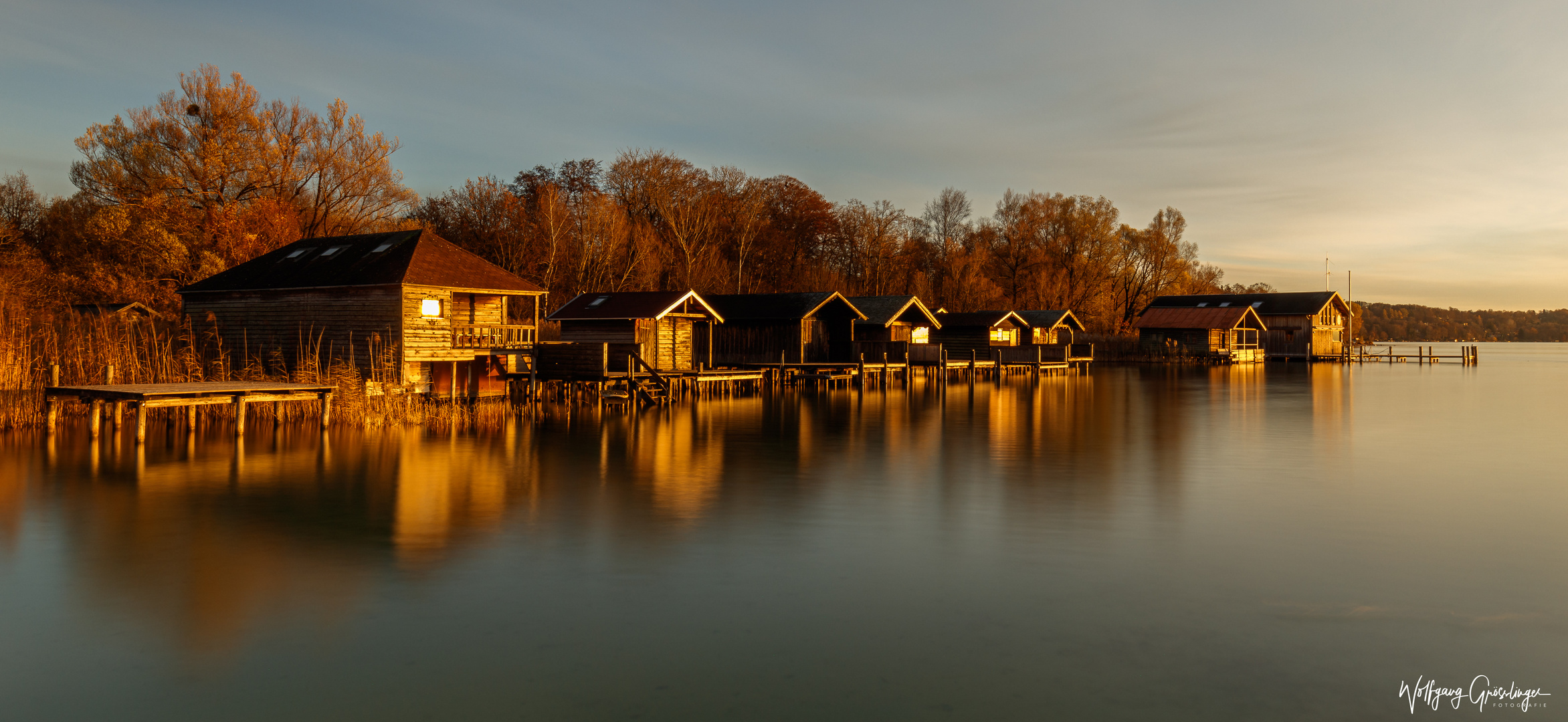 Die Bootshäuser am Starnberger See