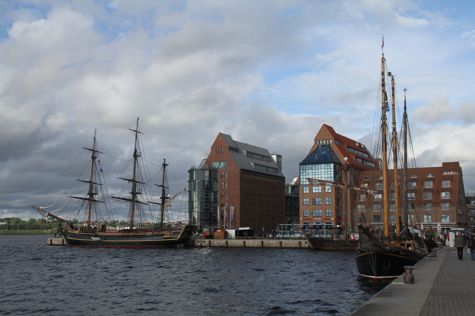 Die Bounty im Rostocker Hafen