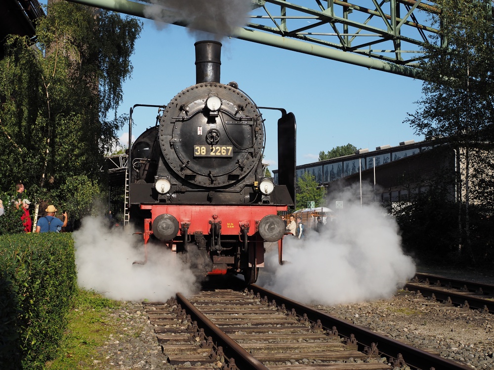 Die BR 38 kommt in Fahrt