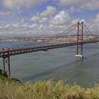 Die Brücke "25. April" in Lissabon