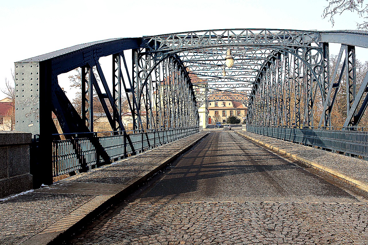 Die Brücke