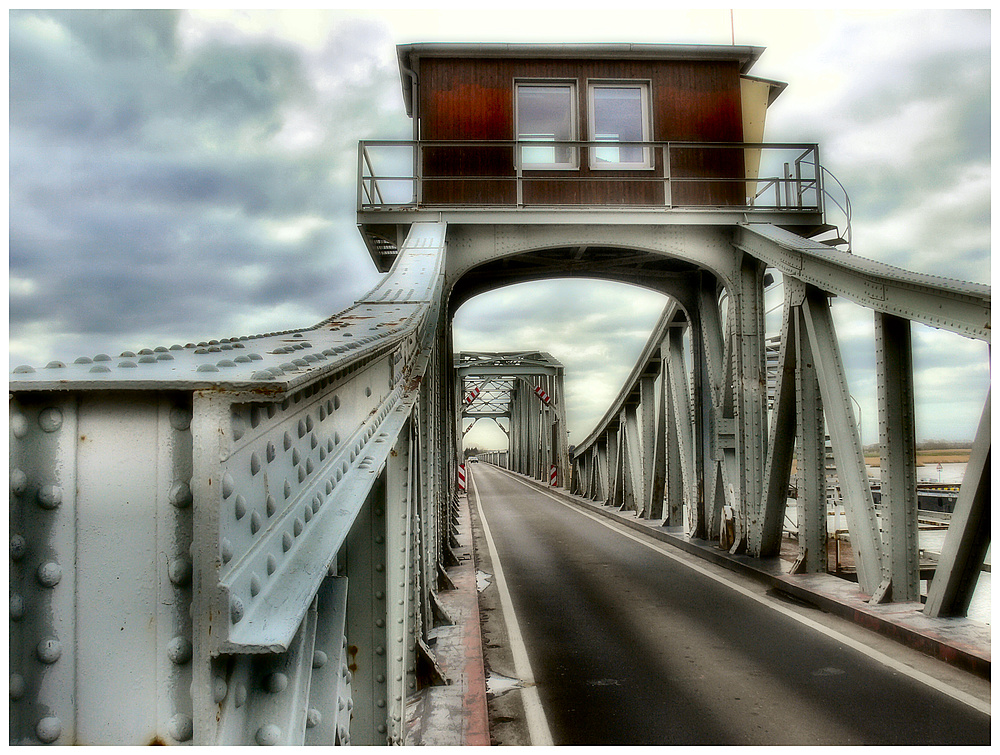 Die Brücke