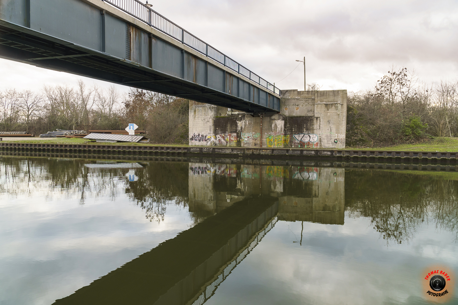 Die Brücke ....