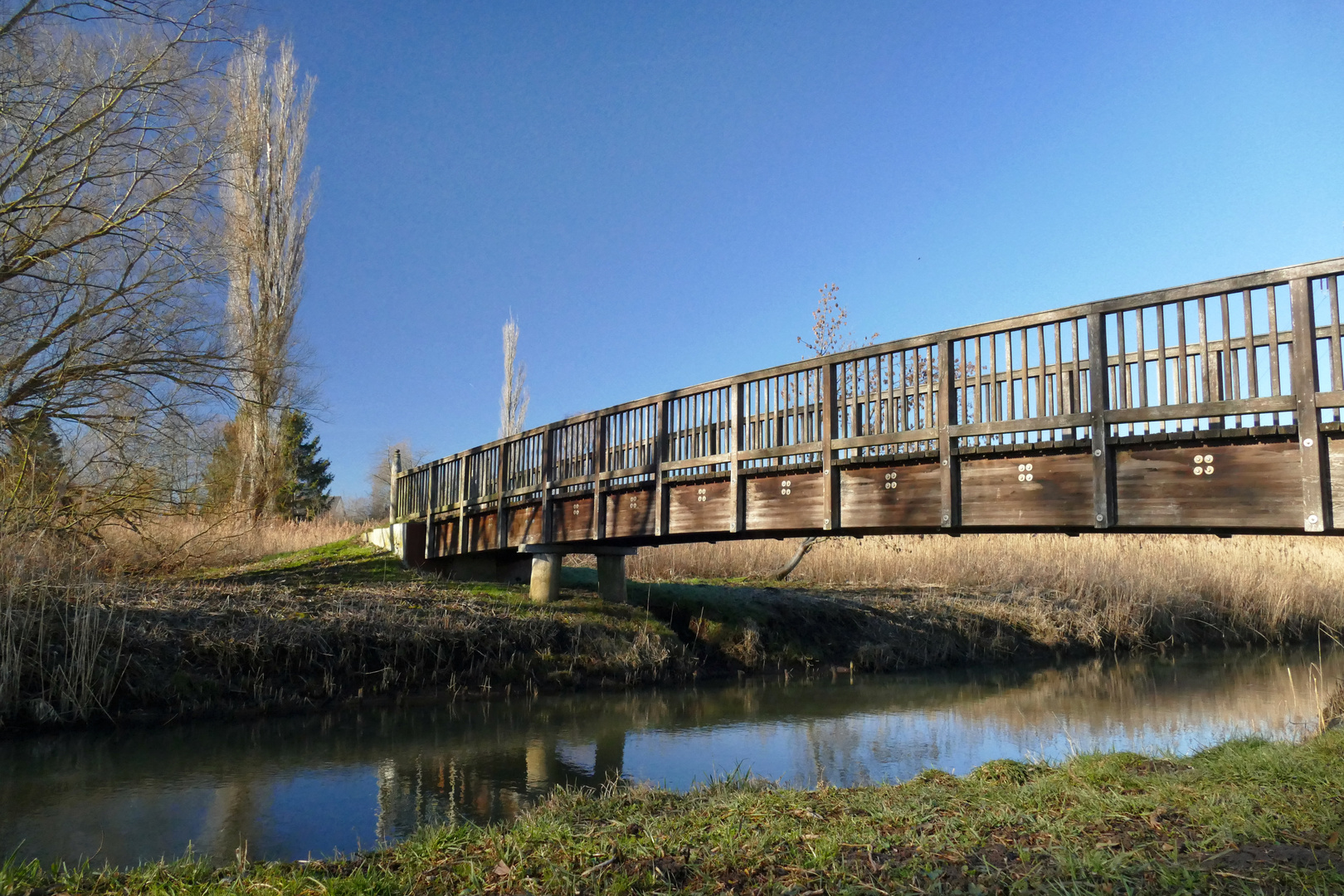 Die Brücke am Bach