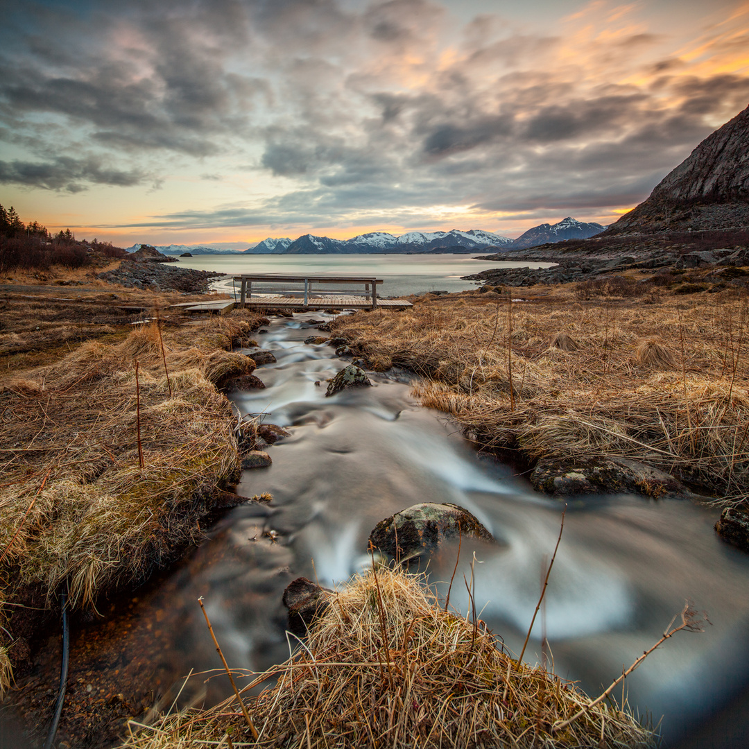 Die Brücke am Fjord