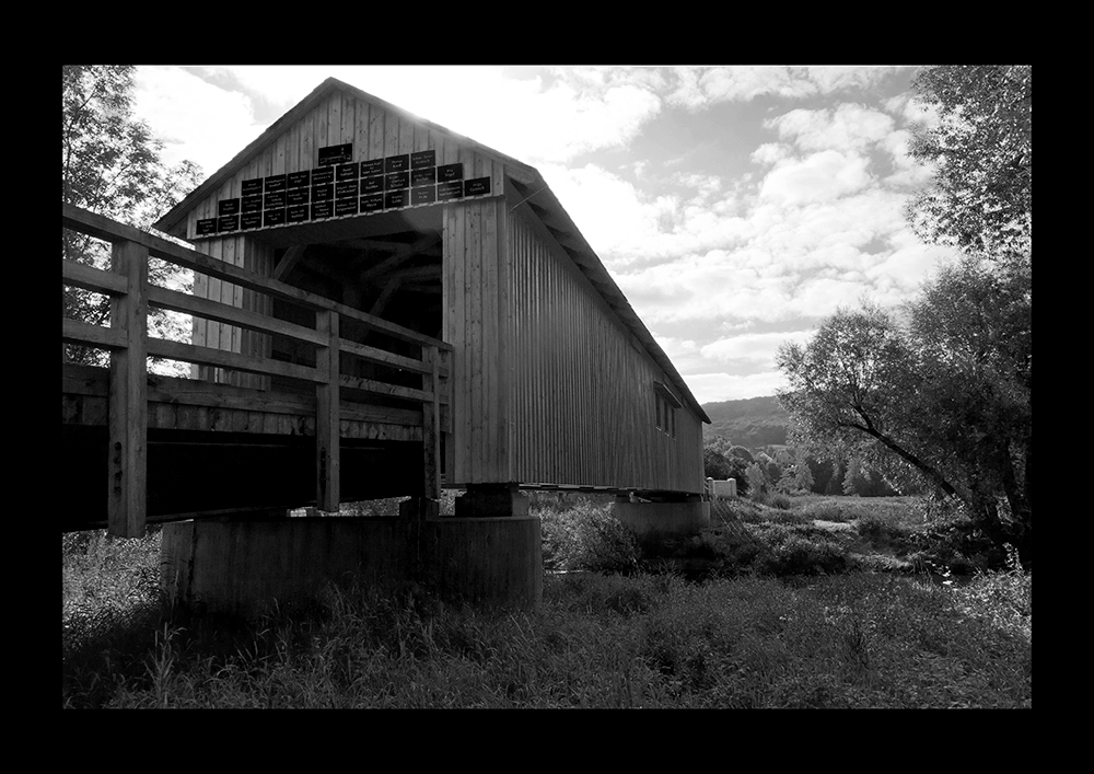 Die Brücke am Fluss