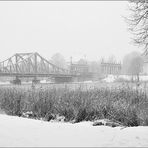 die Brücke bzw. DIE Brücke