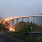 Die Brücke im Nebel