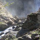 Die Brücke im Wasserfall La Froda.....