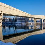 Die Brücke im Westen