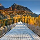 Die Brücke in den Herbst