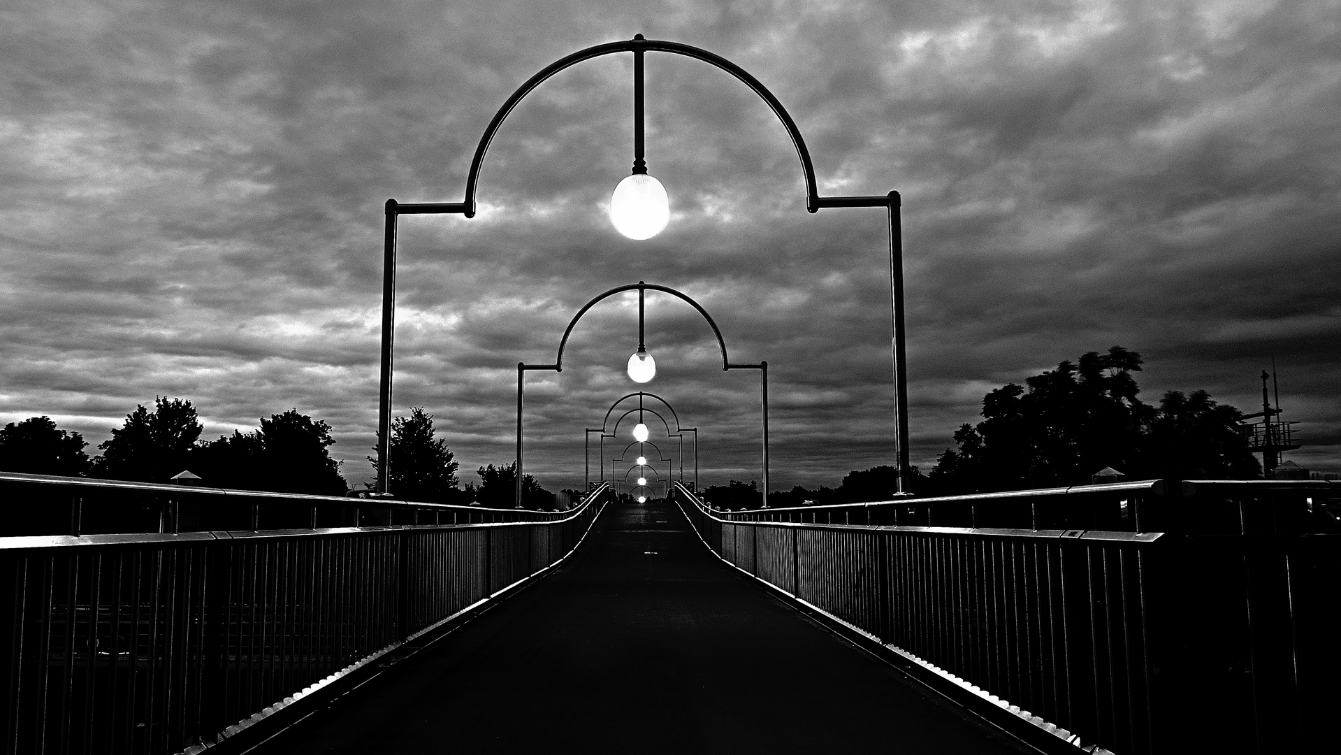 Die Brücke in SW