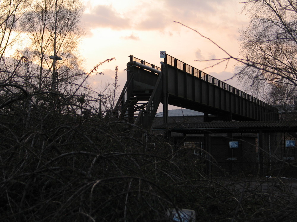 Die Brücke ins Jenseits