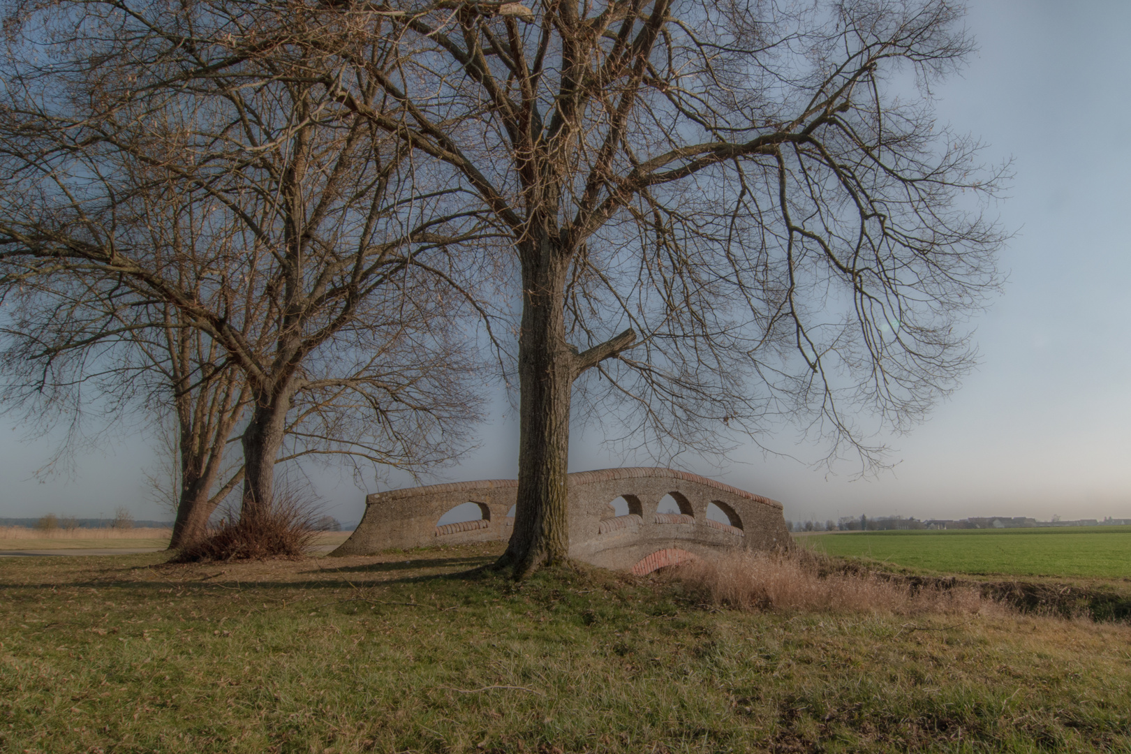 Die Brücke ins Nirgendwo