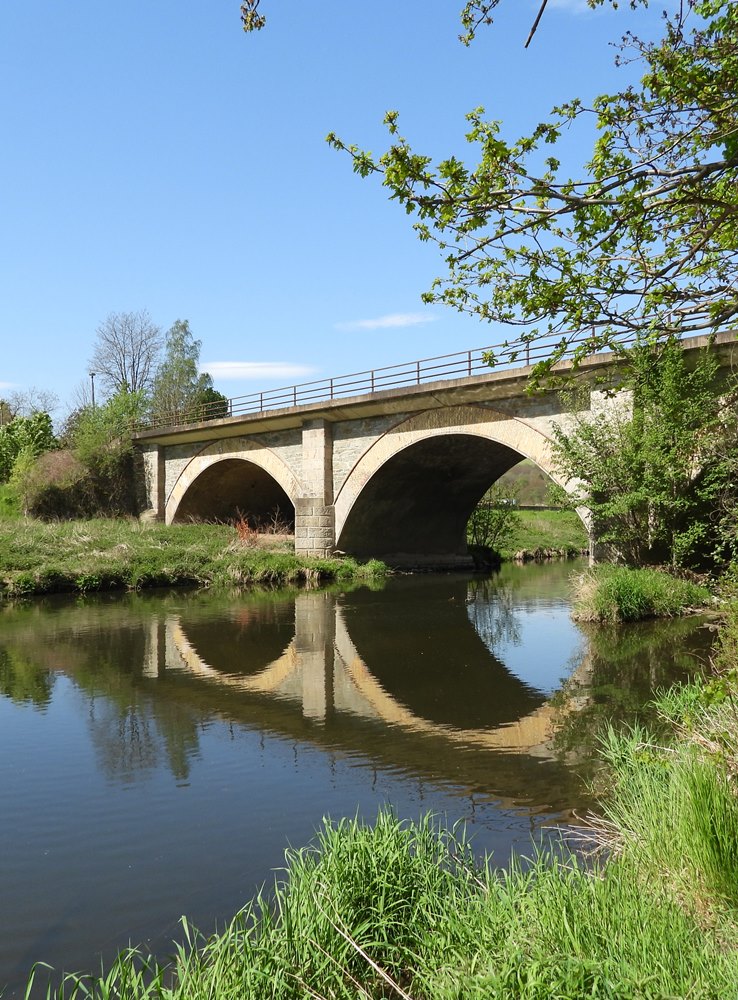 Die Brücke mit Doppelloch