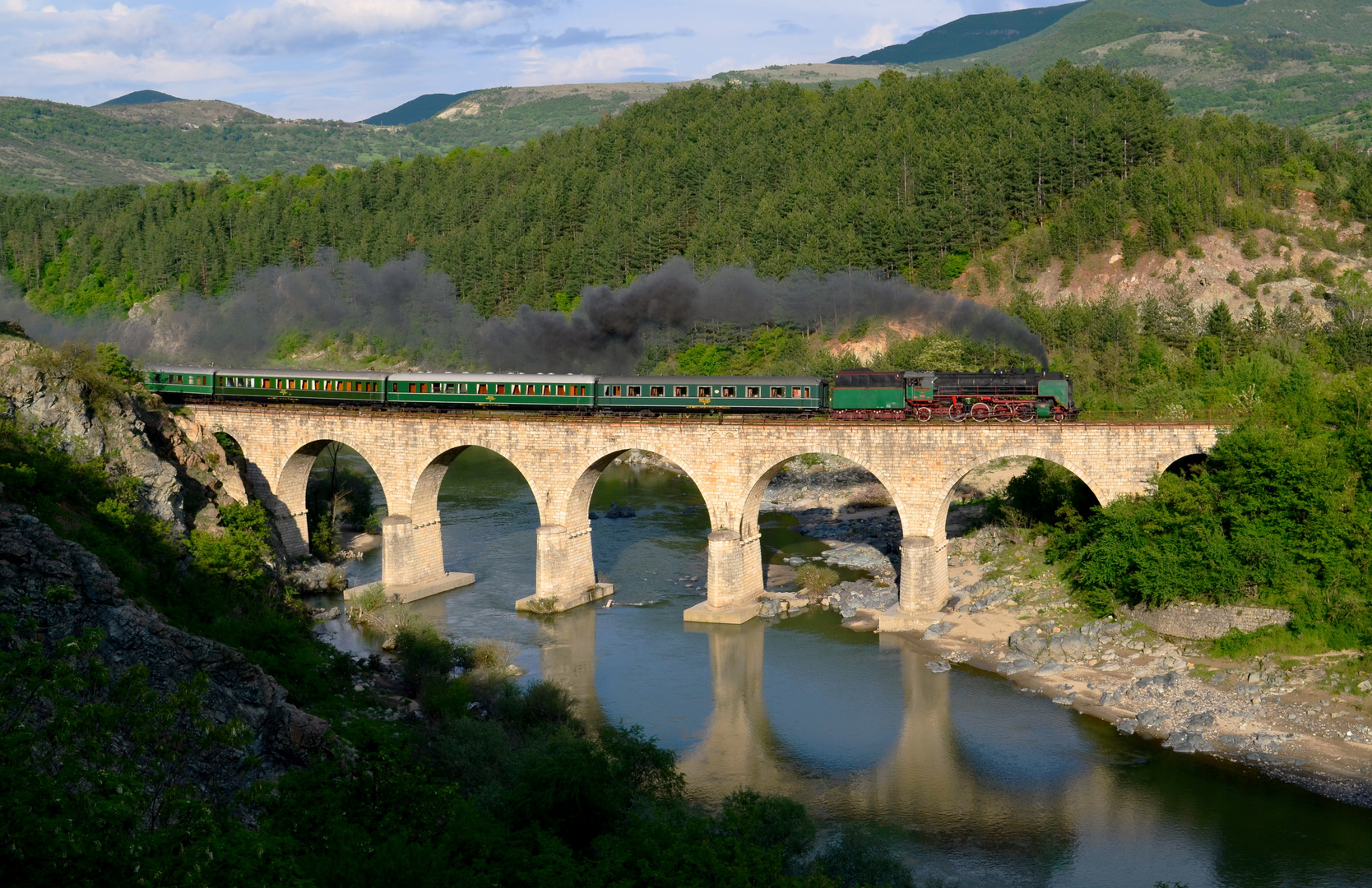 Die Brücke nach Kardzhali mit 01.23 (BDZ) I