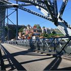 Die Brücke Ponte Dom Luís I in Porto - Portugal