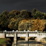 Die Brücke über den Drachenfluss