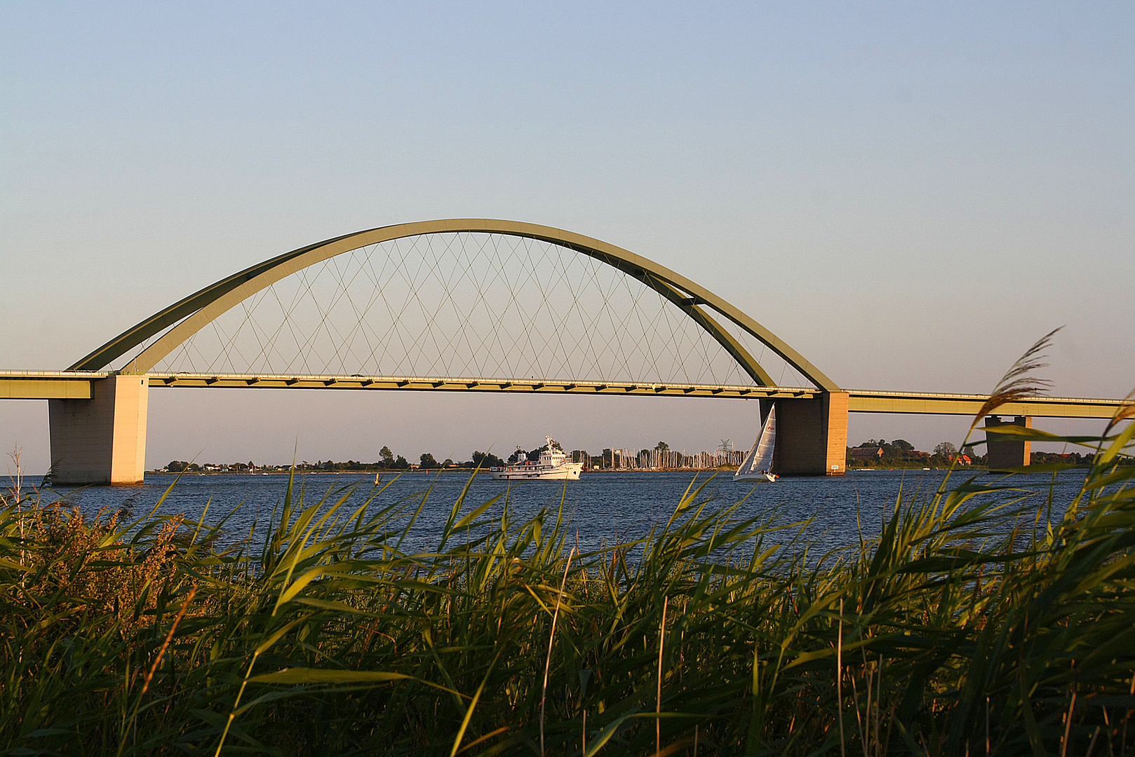 Die Brücke über den Fehmarnsund