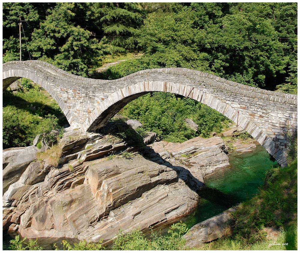 Die Brücke von Lavertezzo