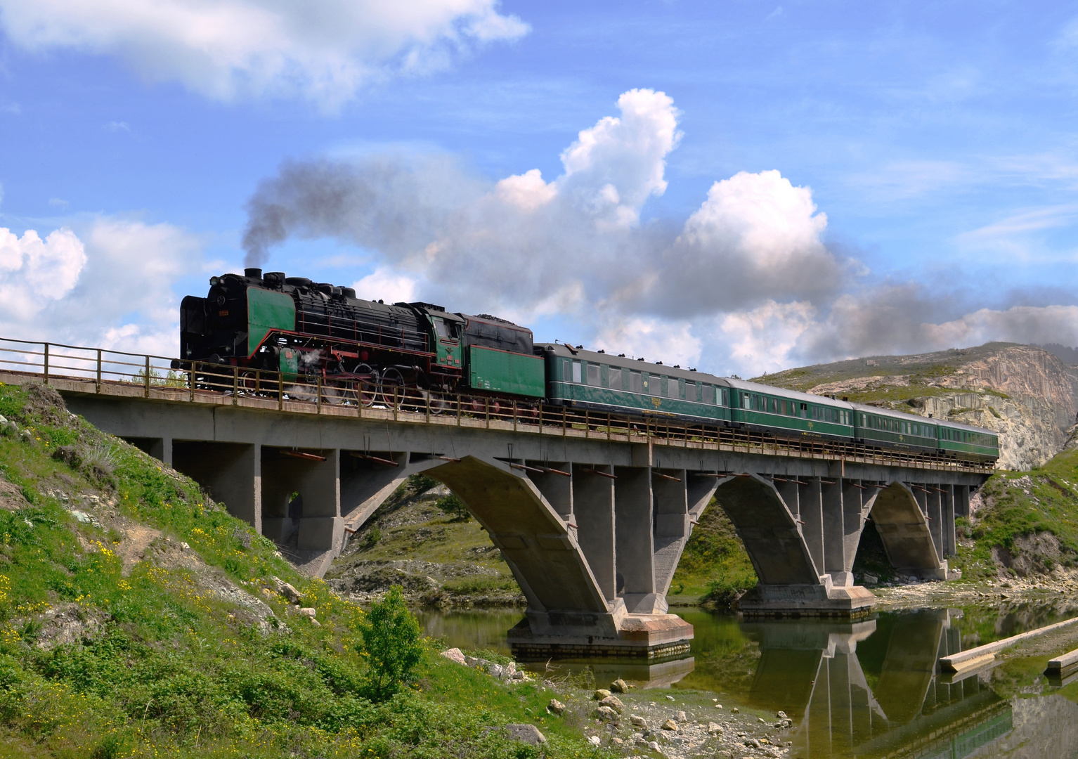 Die Brücke vor Kardzhali (BDZ)