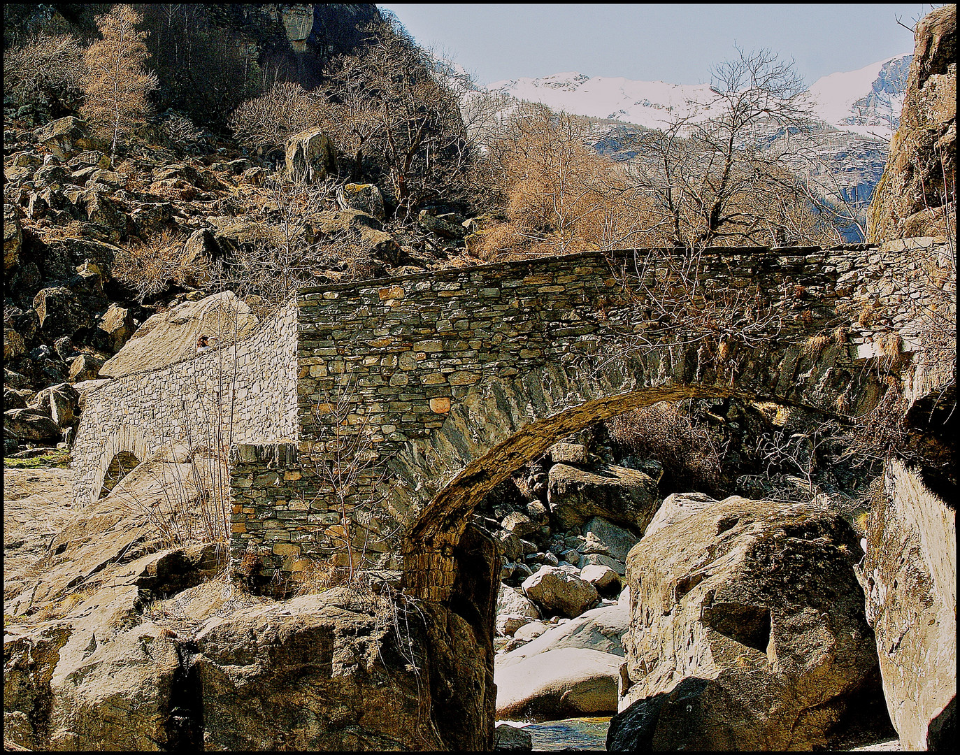 Die Brücke zum anderen Ufer