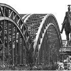 Die Brücke zum Dom
