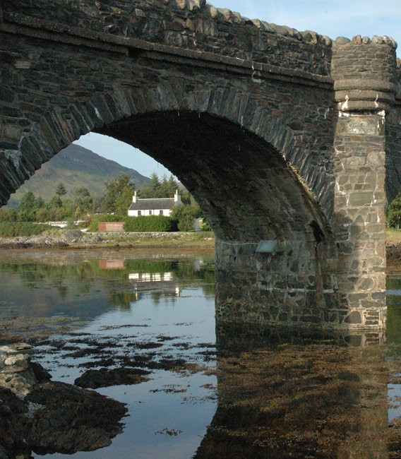 Die Brücke zum Eilean Donan Castle.