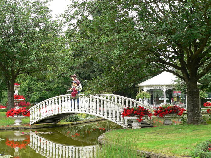 Die Brücke zum Glück