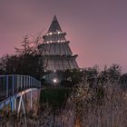 Die Brücke zum Jahrtausendturm