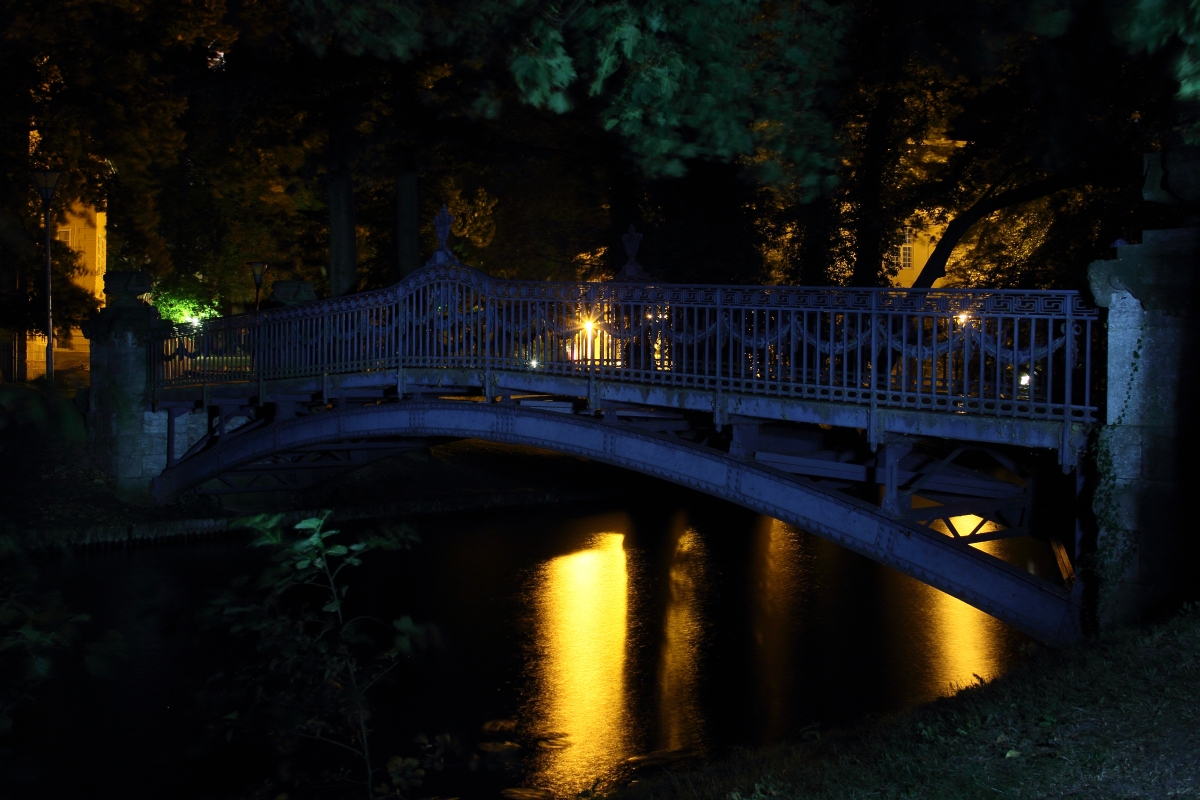 Die Brücke zur Liebesinsel in Mirow (Mecklenburg-Strelitz)