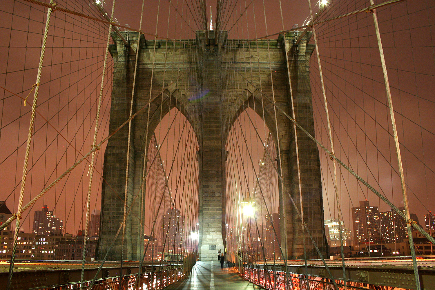 Die Brückenpfeiler der Brooklyn Bridge