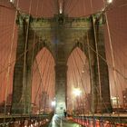 Die Brückenpfeiler der Brooklyn Bridge