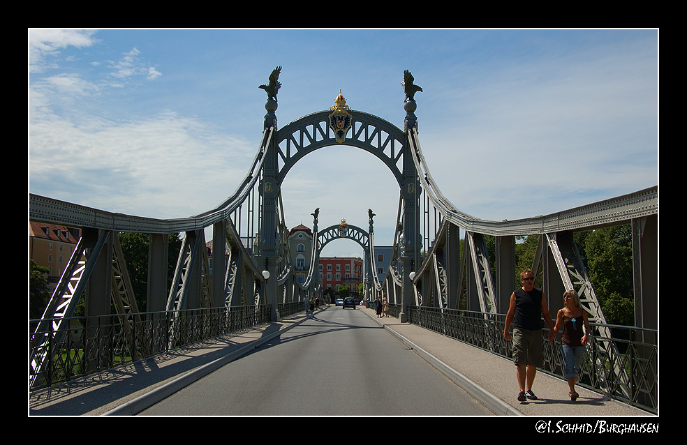 die brühmte Brücke zwischen....