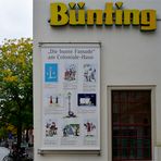 Die bunte Fassade am Coloniale-Haus...