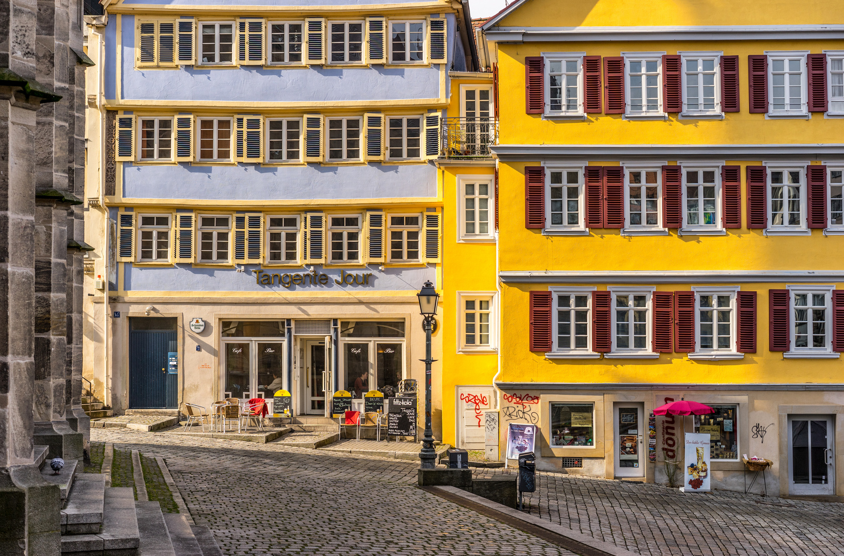 die bunten Häuser am Holzmarkt