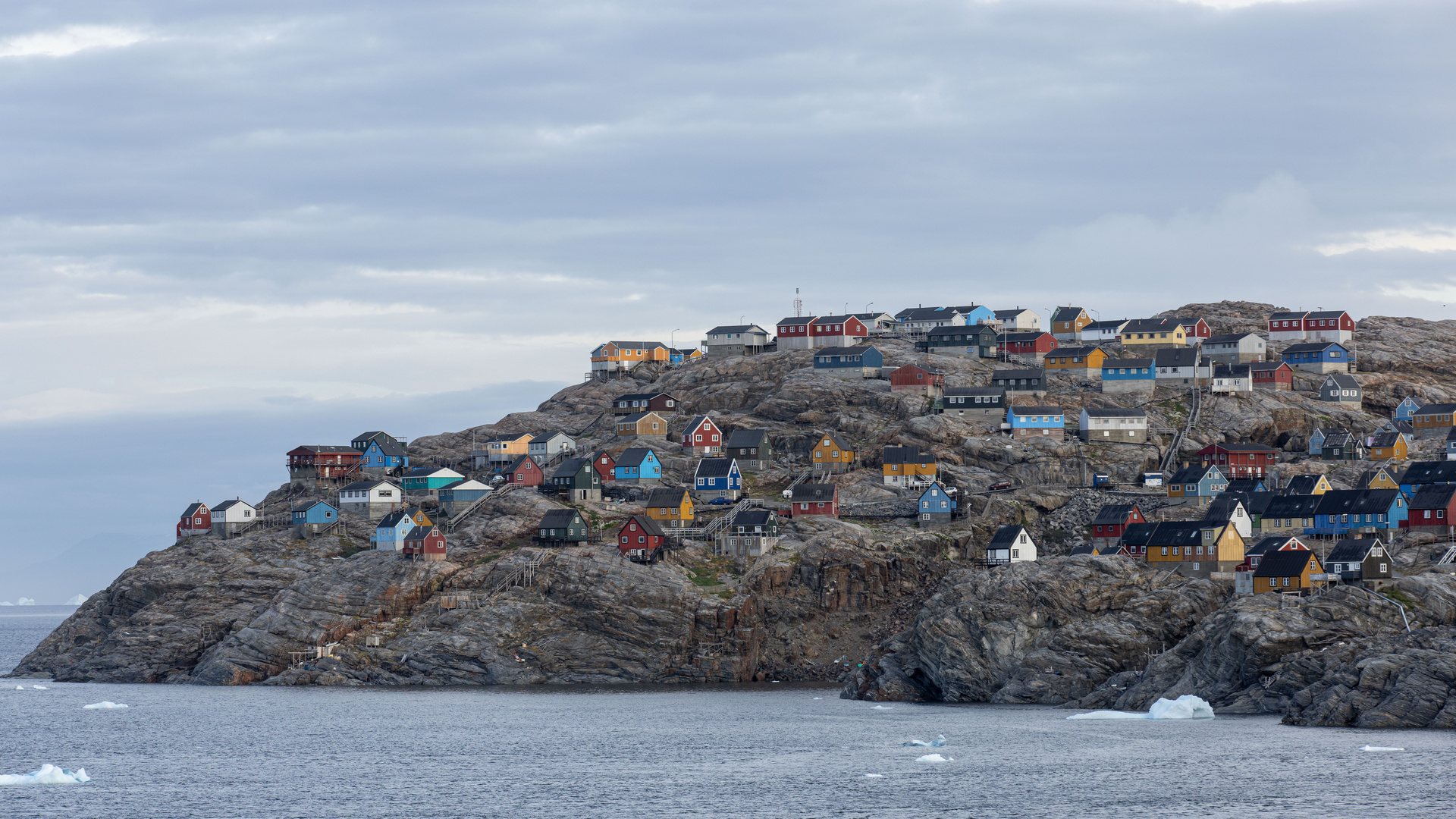 Die bunten Häuser von Uummannaq - 1