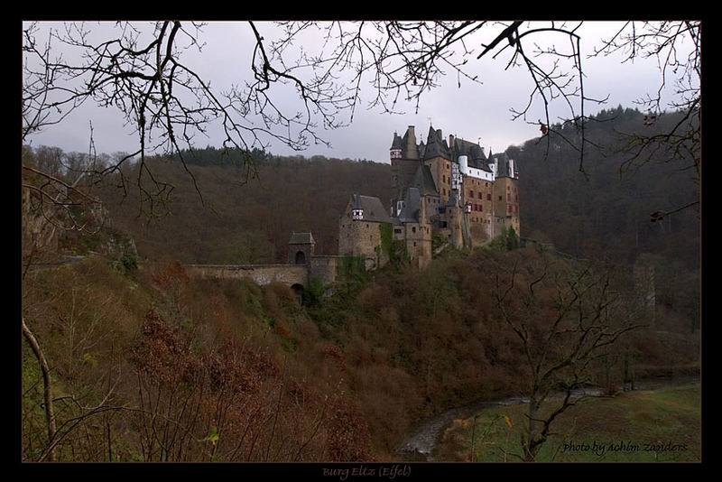 Die Burg Eltz in der Eifel
