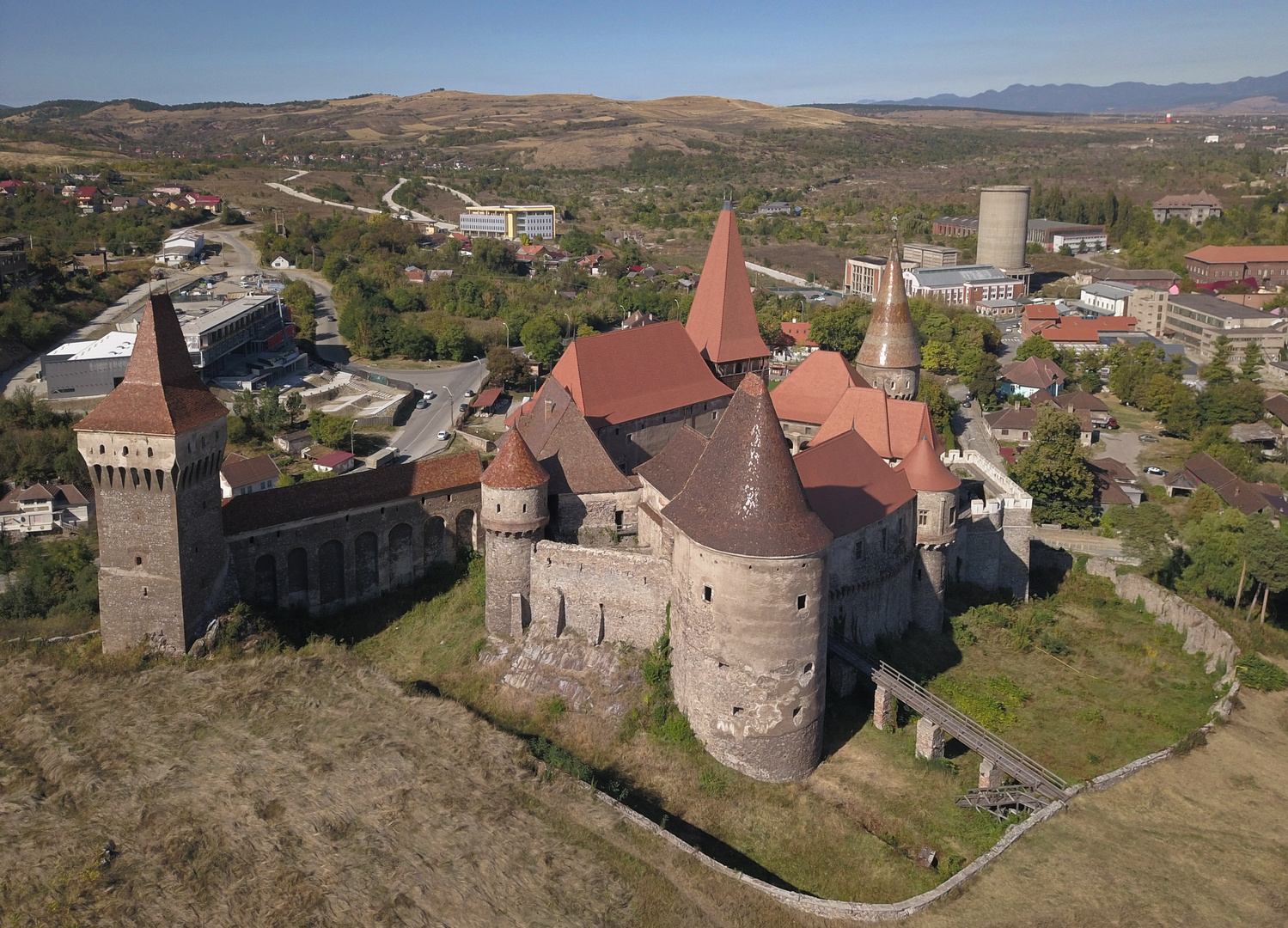 Die Burg im Industriegebiet