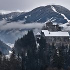 Die Burg in den Bergen