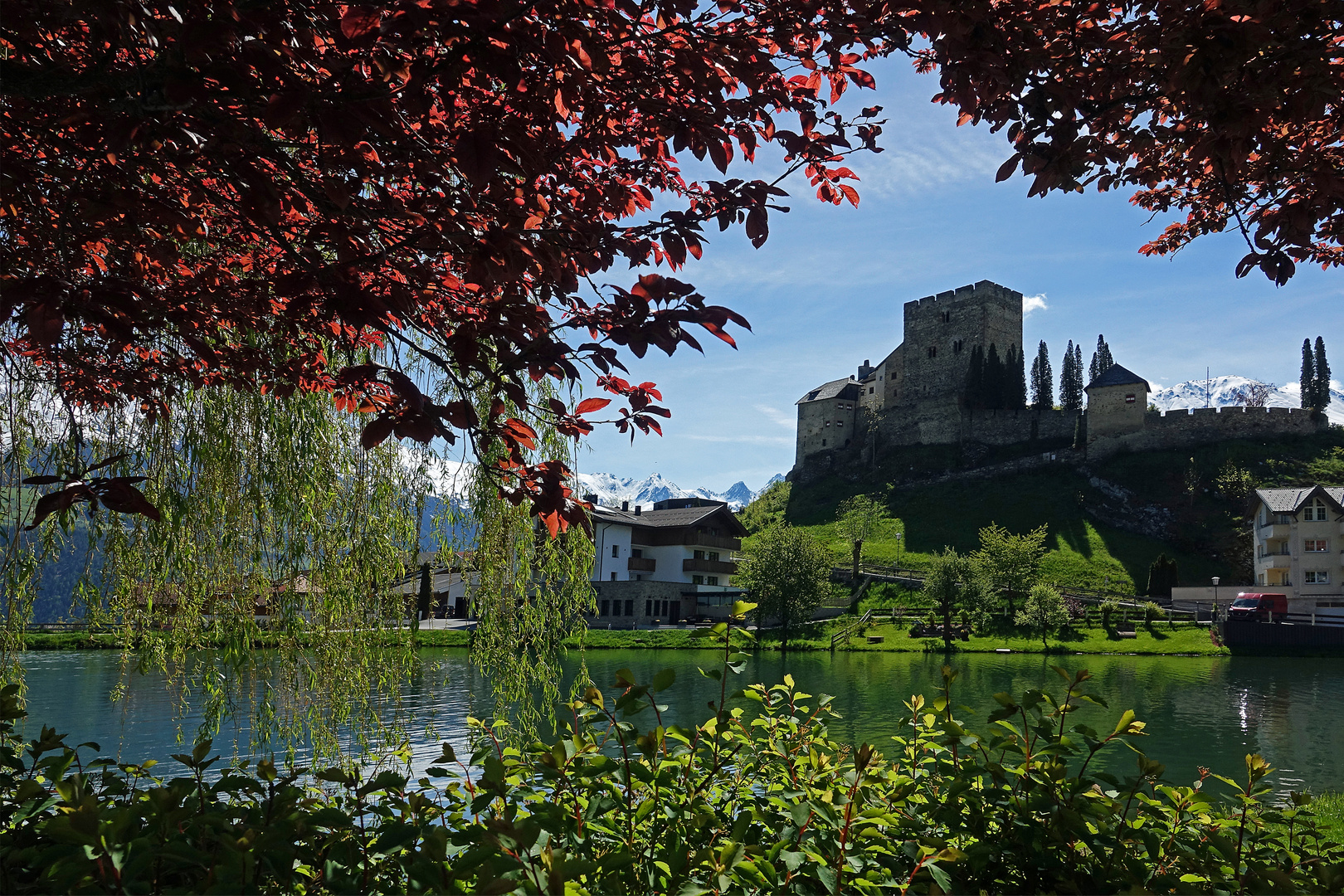 die Burg Laudegg...