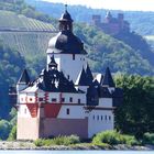 Die Burg Pfalzgrafenstein im Rhein bei Kaub