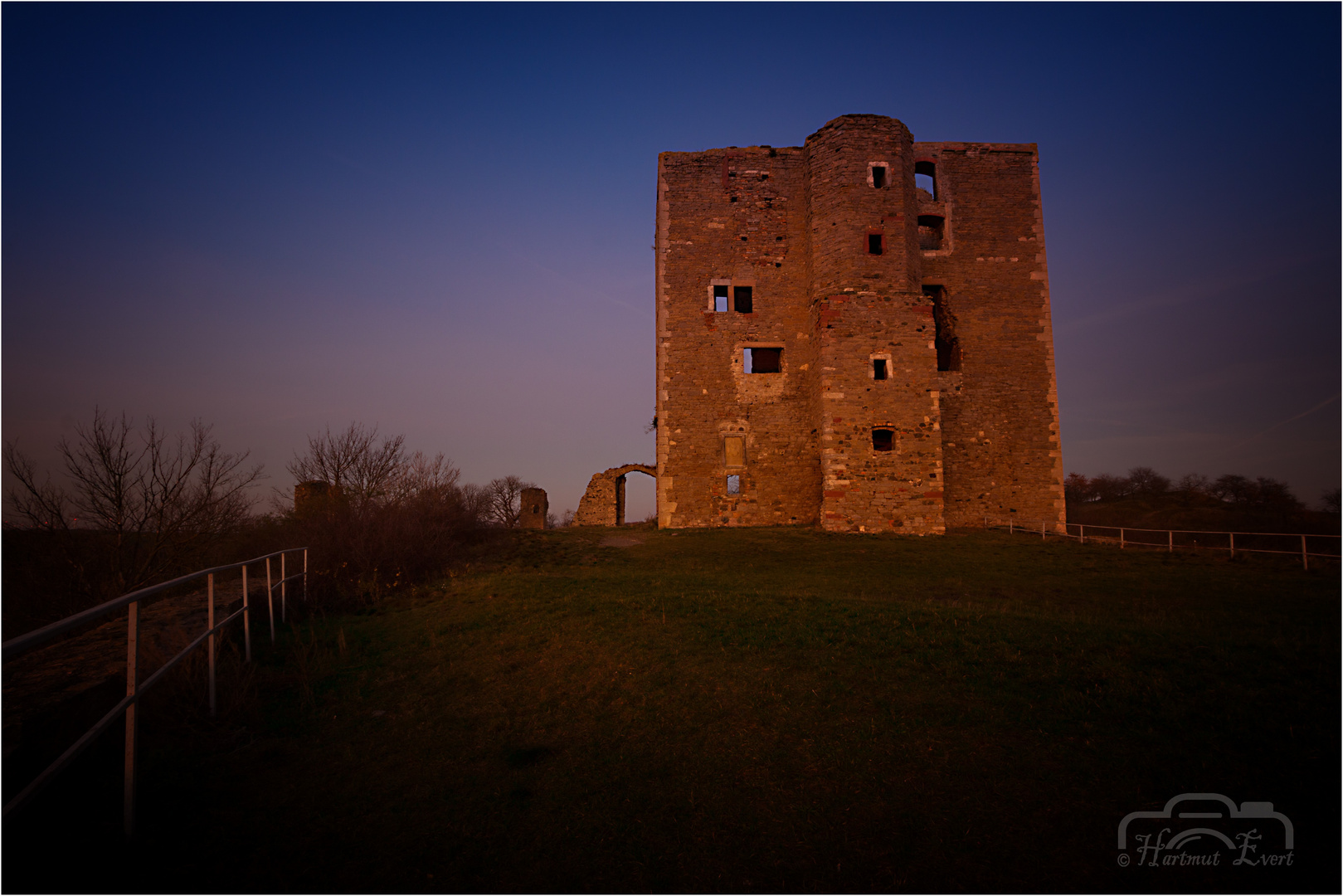 Die Burg Ruine Arnstein.....