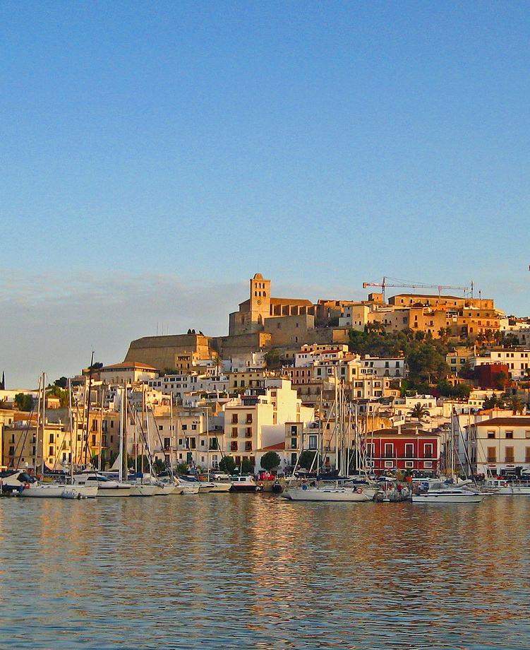 Die Burg von "Eivissa"